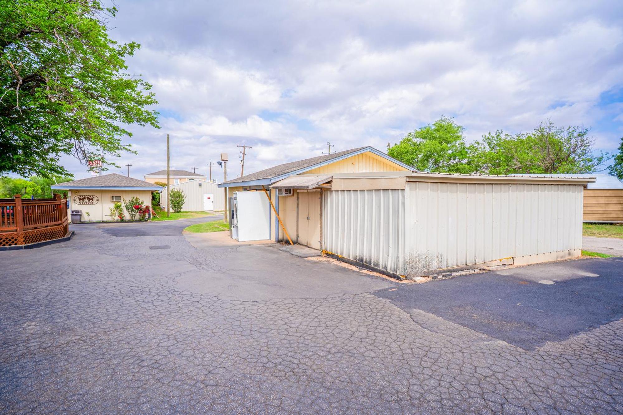 Purple Sage By Oyo Tx Motel *